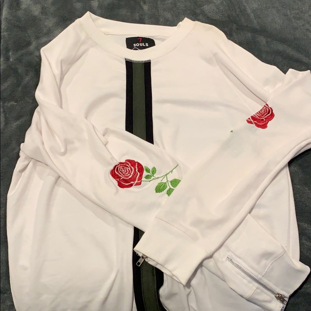 Long sleeve shirt